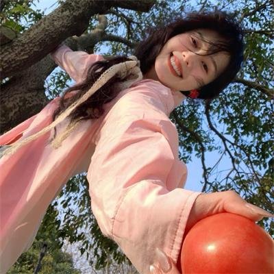 莺燕嬉春
